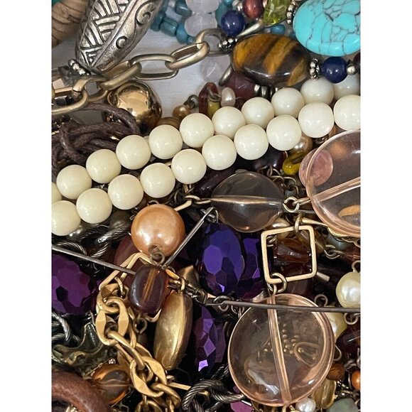 Branded Jewelry Mystery Lot - 1lb - Designer & Mall Brands, Boho, Classic, Bead - Picture 3 of 6